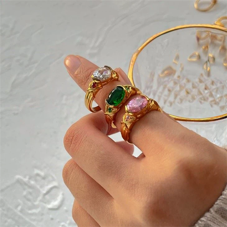 antique zircon ring