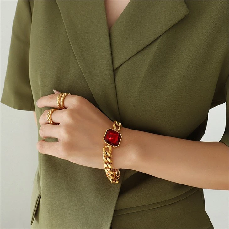 womens cuban link bracelet
