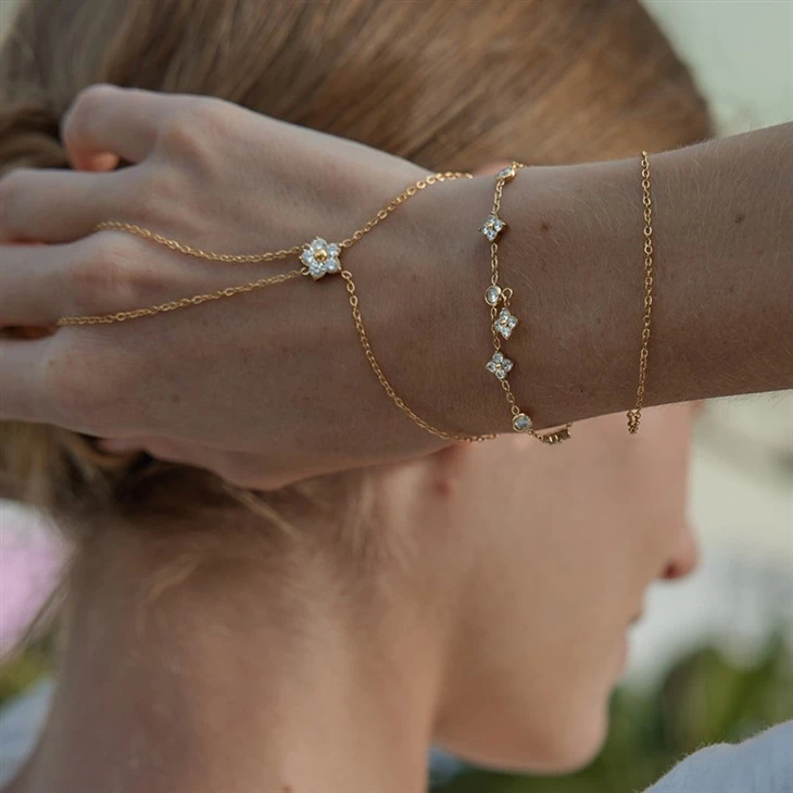 CZ Four Leaf Bracelet