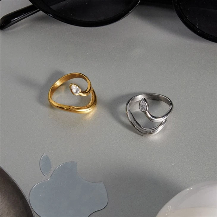 CZ Snake Shaped Open Ring high quality