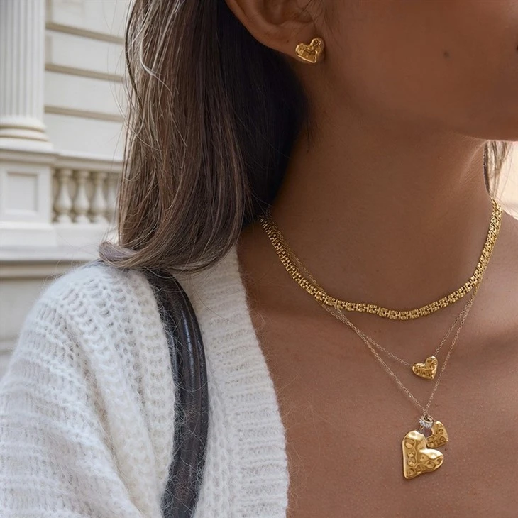 Hammered Texture Double Heart Necklace suppliers