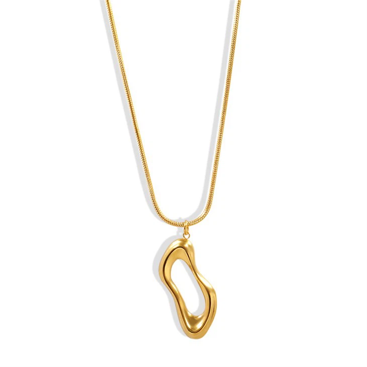 Molten Irregular Circle Pendant Necklace