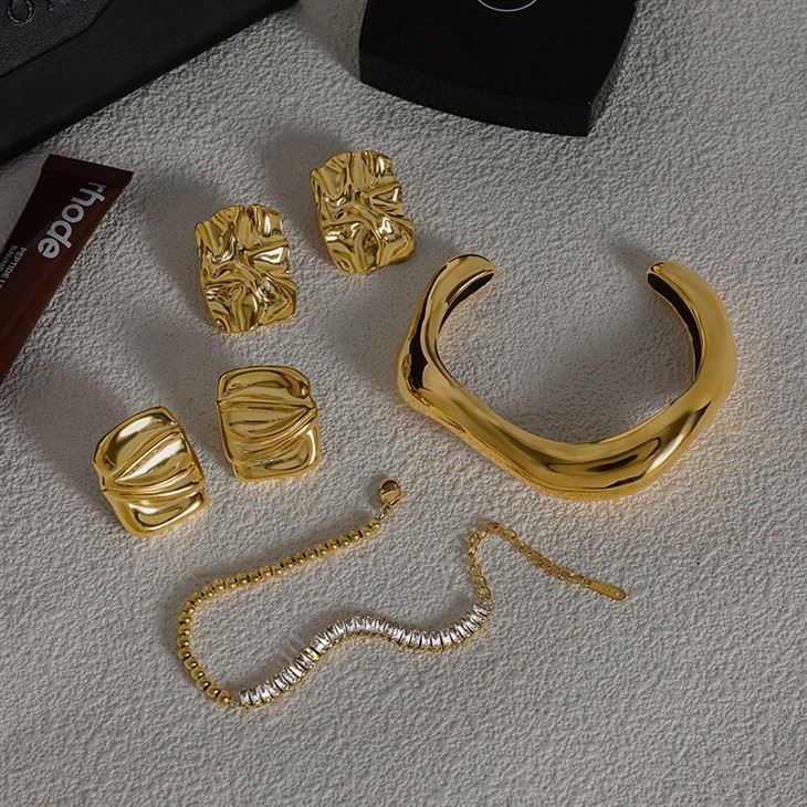 Molten Textured Statement Stud Earrings best
