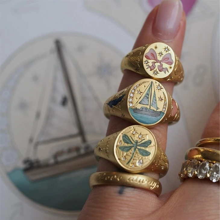 Painted Vintage Style Signet Ring suppliers