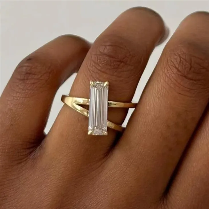 Rectangle White Zircon Ring Double Band