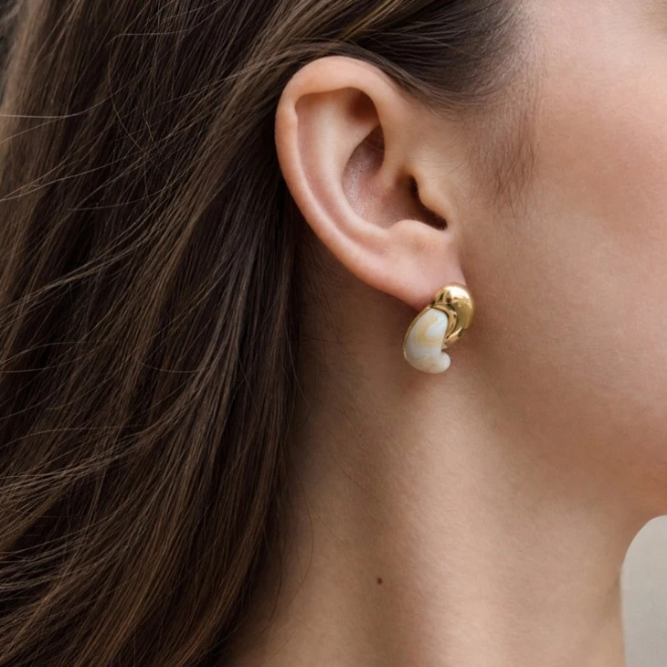 Resin Bean Stud Earring suppliers