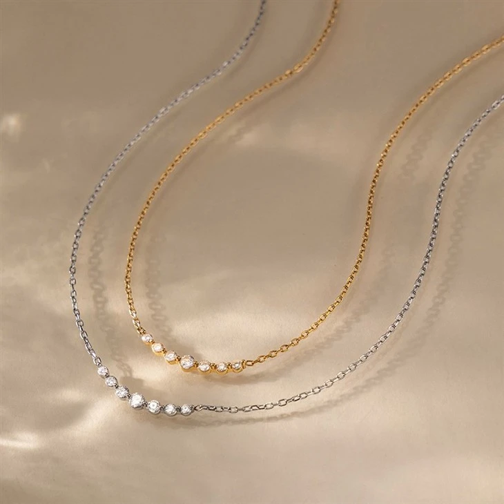 Round CZ Row Pendant Necklace high quality