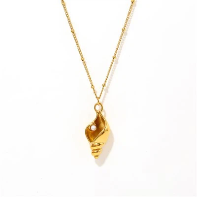 Conch Chain Necklace