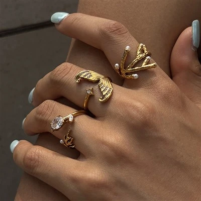 Coral Branch Pearl Ring