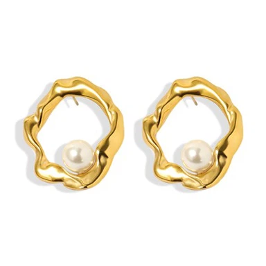 Irregular Shell Pearl Earring