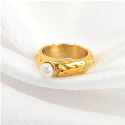 Pearl Molten Ring