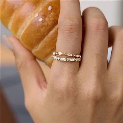 Polished Linear Mixed Stone Ring