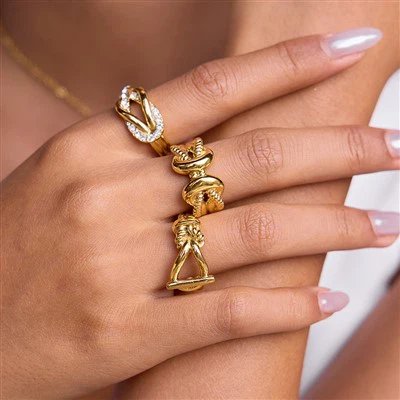 Two Strand Knot Ring