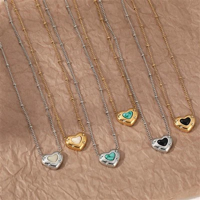 Vintage Heart Pendant Necklaces