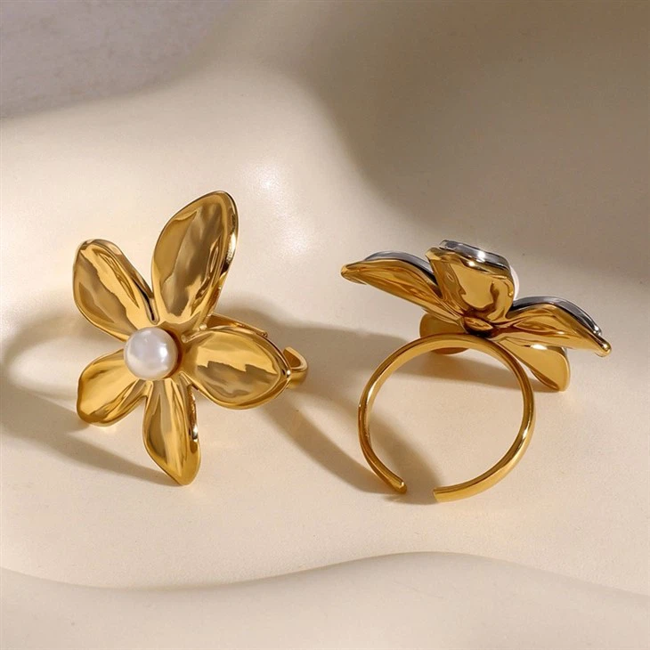 Stainless Steel Flower Ring And Earring