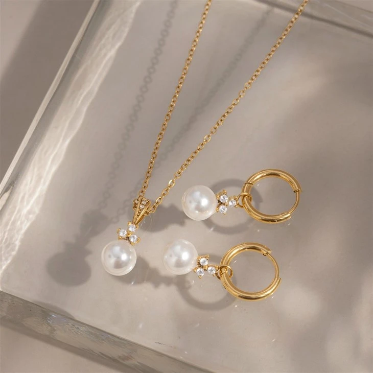 Stainless Steel Pearl CZ Necklace suppliers