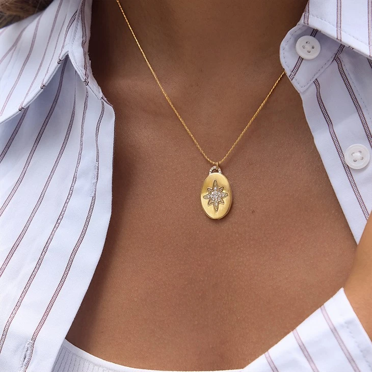 Unique Oval North Star Pendant Necklace