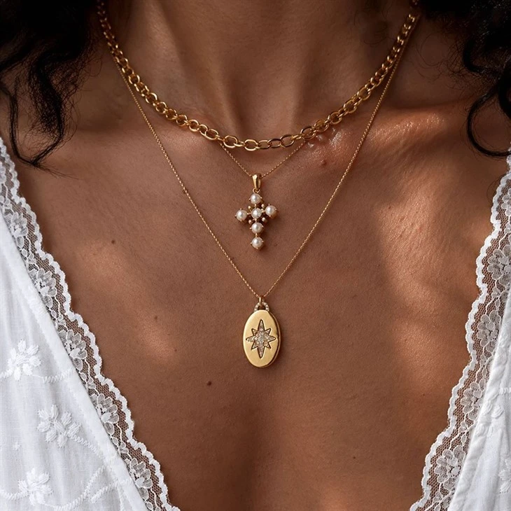 Unique Oval North Star Pendant Necklace suppliers