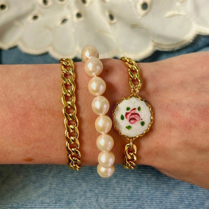 Vintage Floral Print Bracelet suppliers