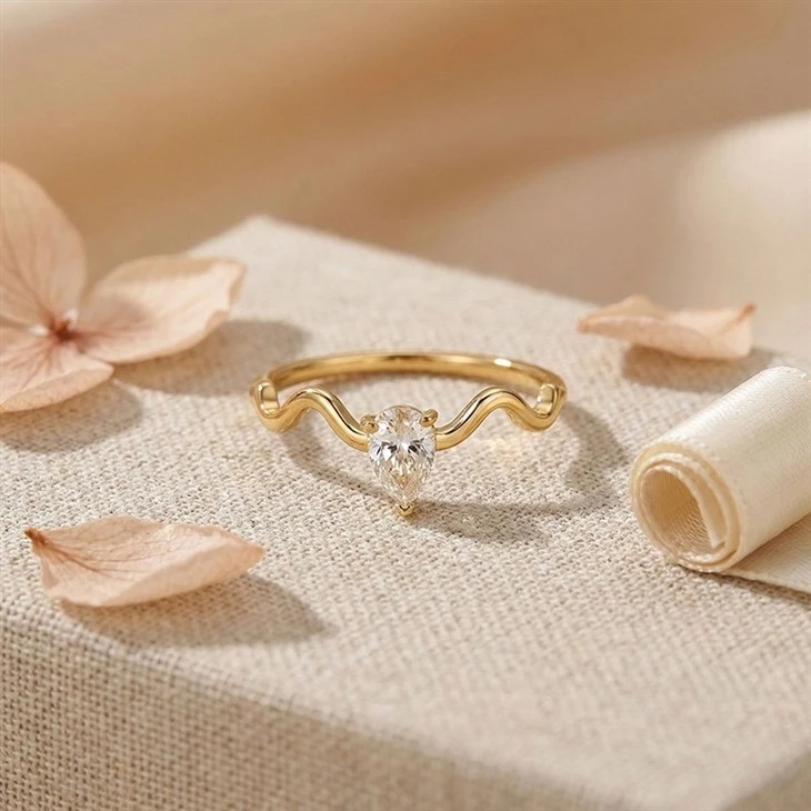 Wave Pear CZ Ring suppliers