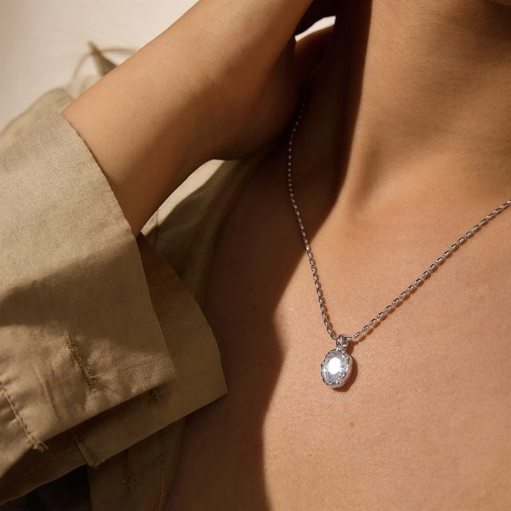 Wavy Bezel CZ Pendant Necklace factory