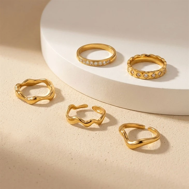 Wavy Open Band Ring