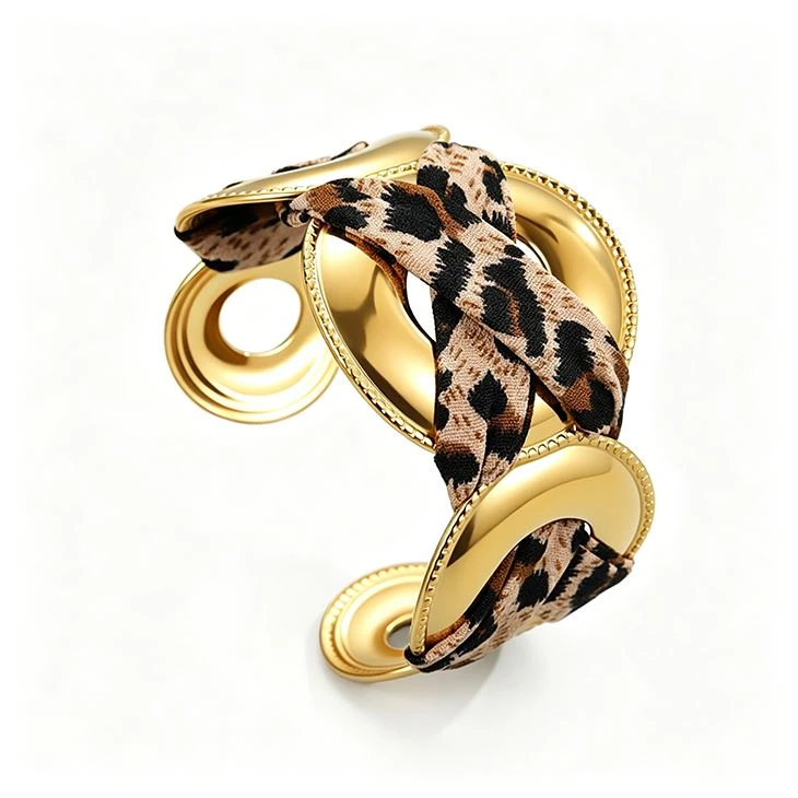 Wide Scarf Interlock Cuff